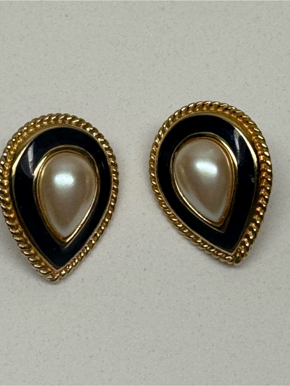 Vintage Monet Navy Blue Black Enamel Faux Pearl Teardrop Earrings Gold Tone Post